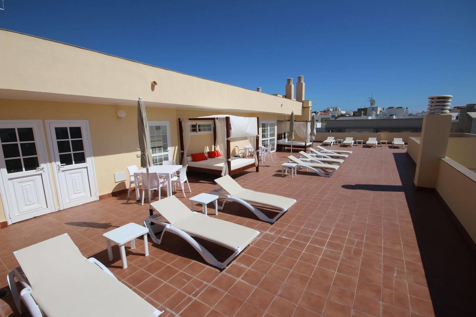 Apartamentos Isla Tenerife Sur (Adults Only) Los Abrigos Kültér fotó